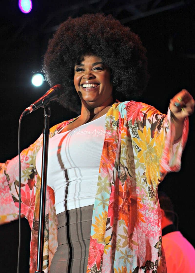 Jill Scott performing live as part of “Jazz in the Gardens” Jill Scott performing live as part of "Jazz in the Gardens"
